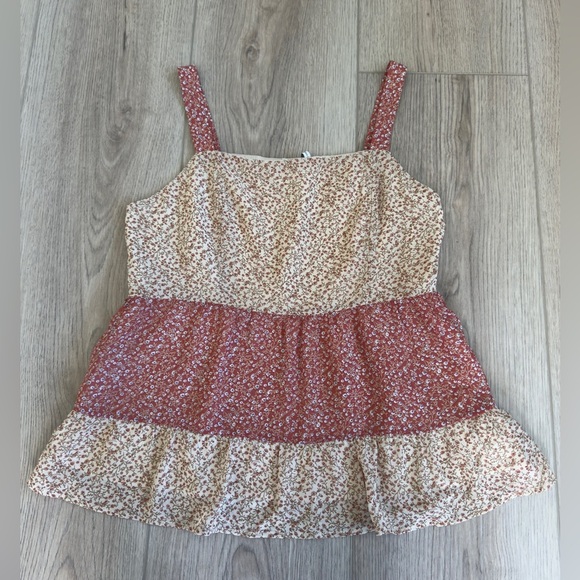 Paper Crane Tops - Floral Woman’s Top